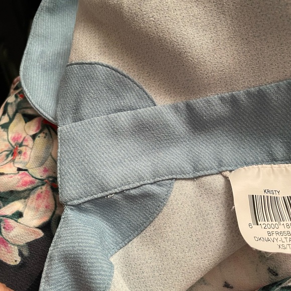 bcbgmaxazria dress - Picture 3 of 6